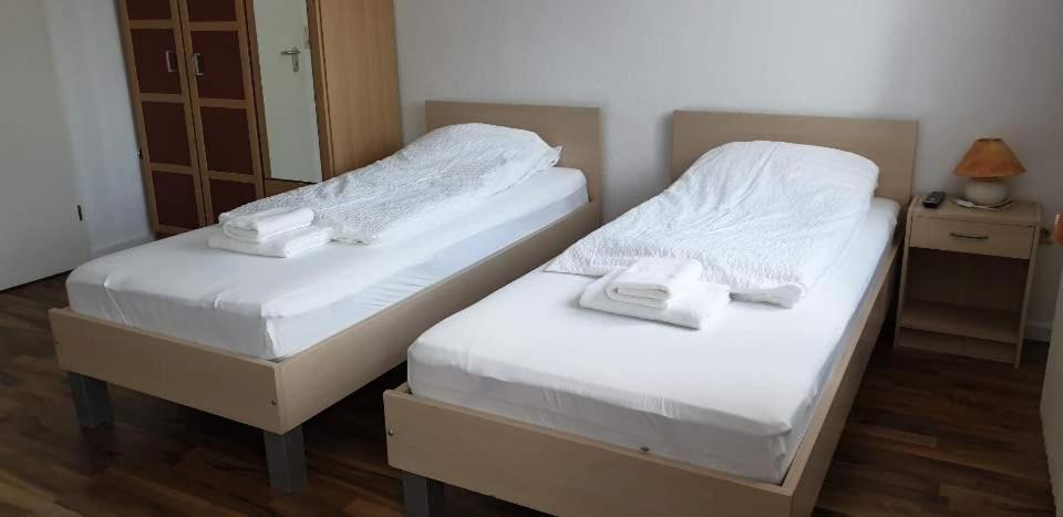 Hotel Kriftelerhof Bagian luar foto